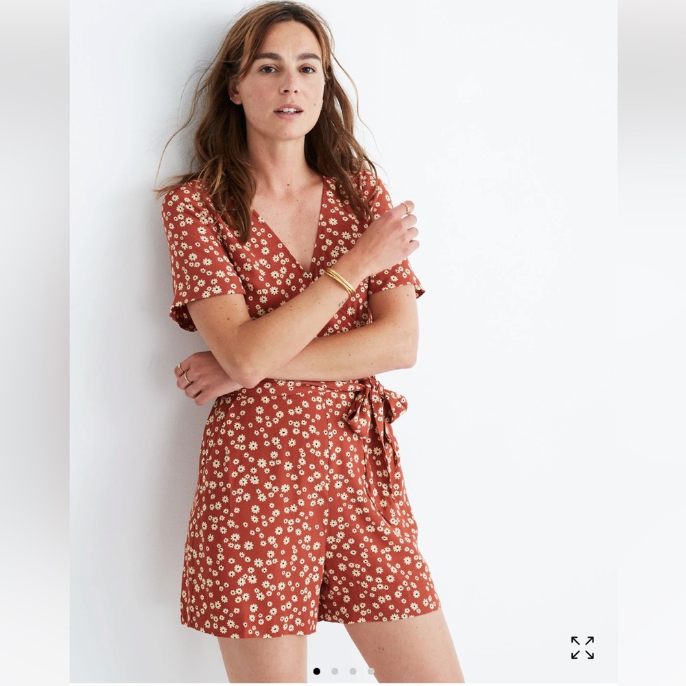 Madewell Wrap-Front Romper in Daisy Field